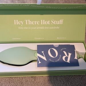 Brand new green Nori steam iron